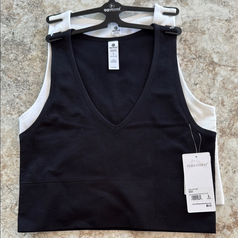 NWT Seamless Highline Tanks